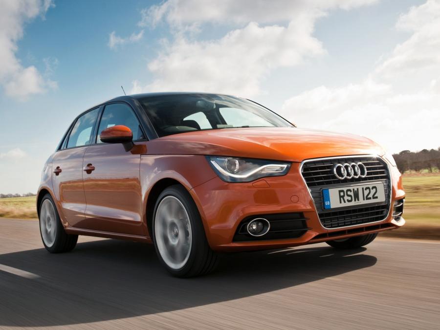  Audi A1 Sportback TDI (8X) 2012 года  (UK) (фото 7 из 13)